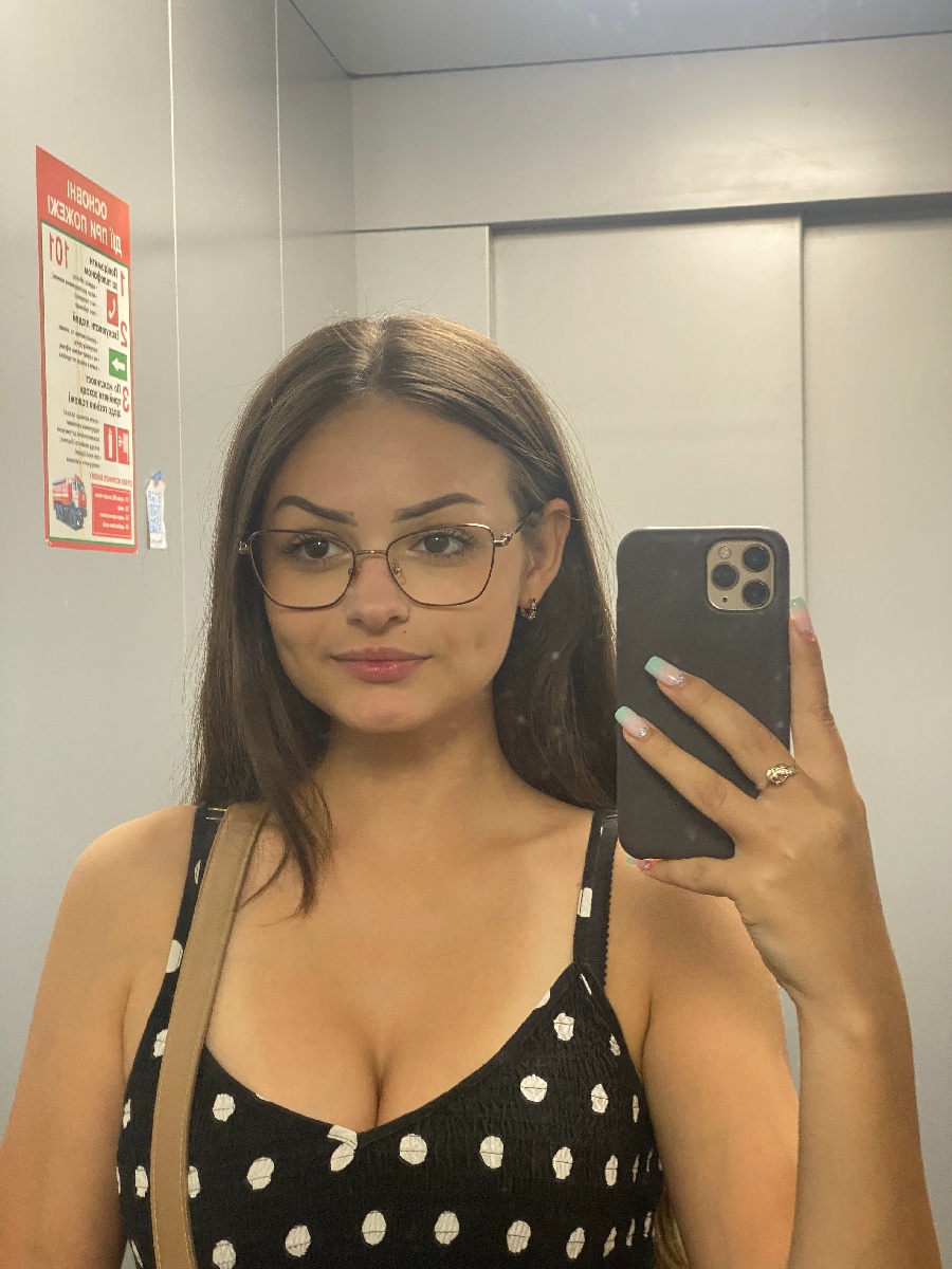 Sexy model Stacy in Cebu